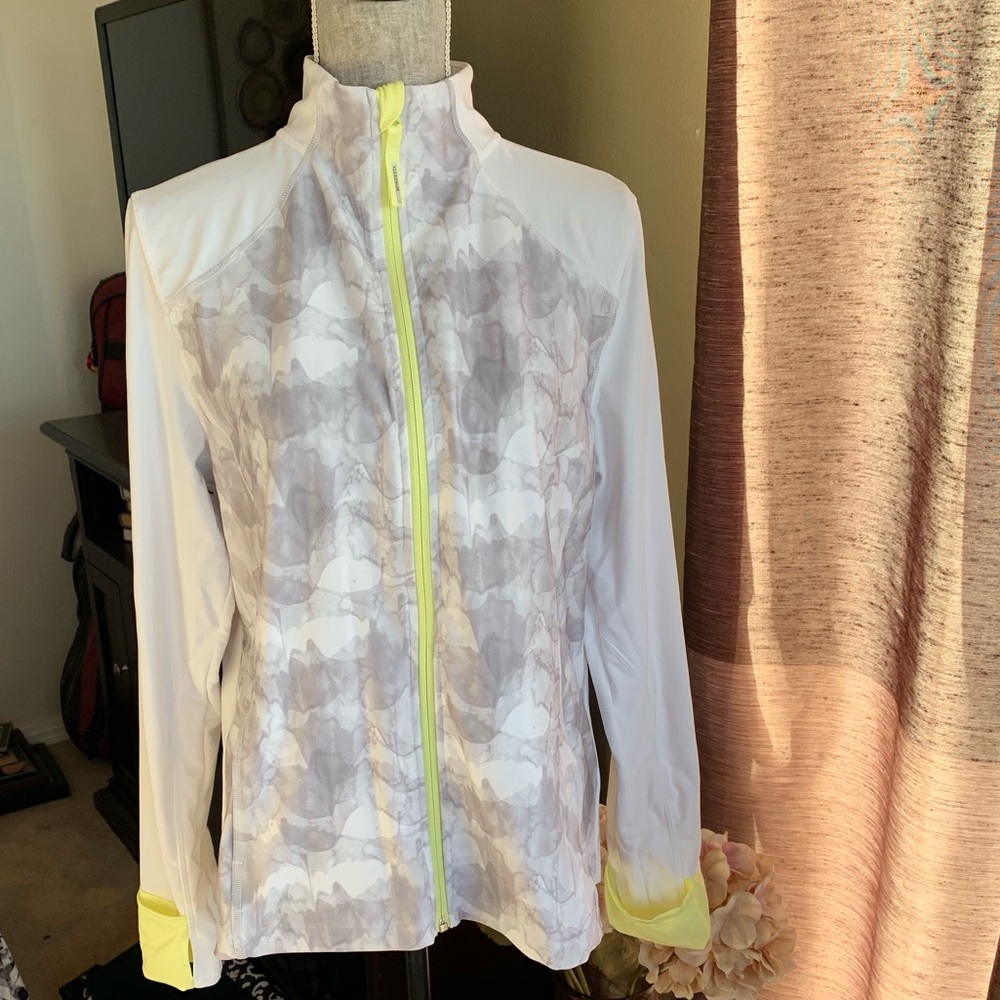 Athletic jacket